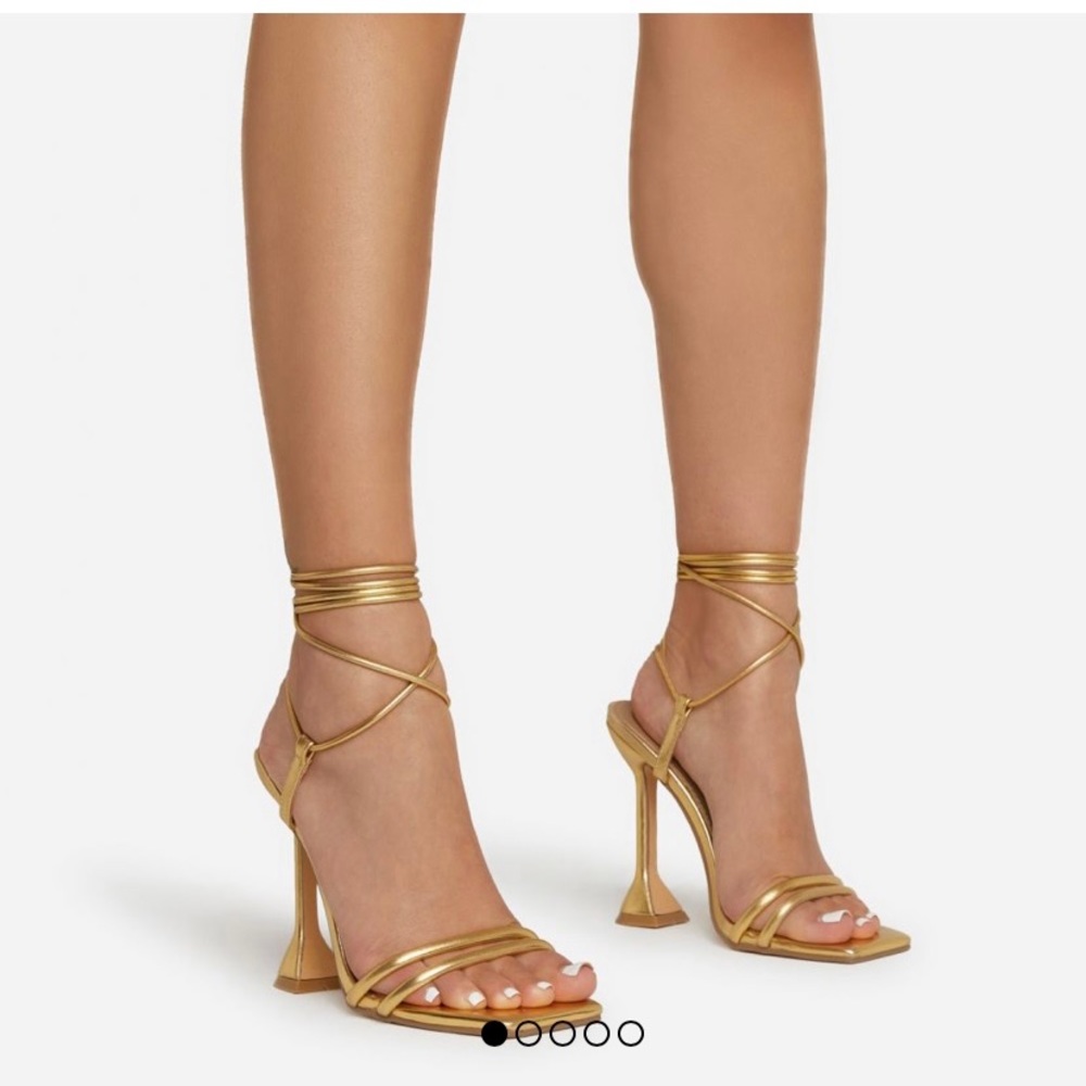 RING-TOP STRAPPY LACE UP SQUARE TOE SCULPTURED HEEL IN GOLD FAUX LEATHER